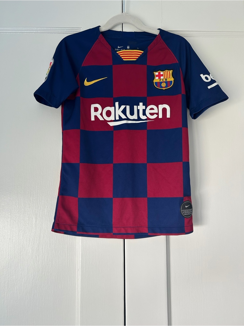 Nike FC Barcelona 2019/20 Home Jersey Kids Youth Size S Checkerboard Soccer